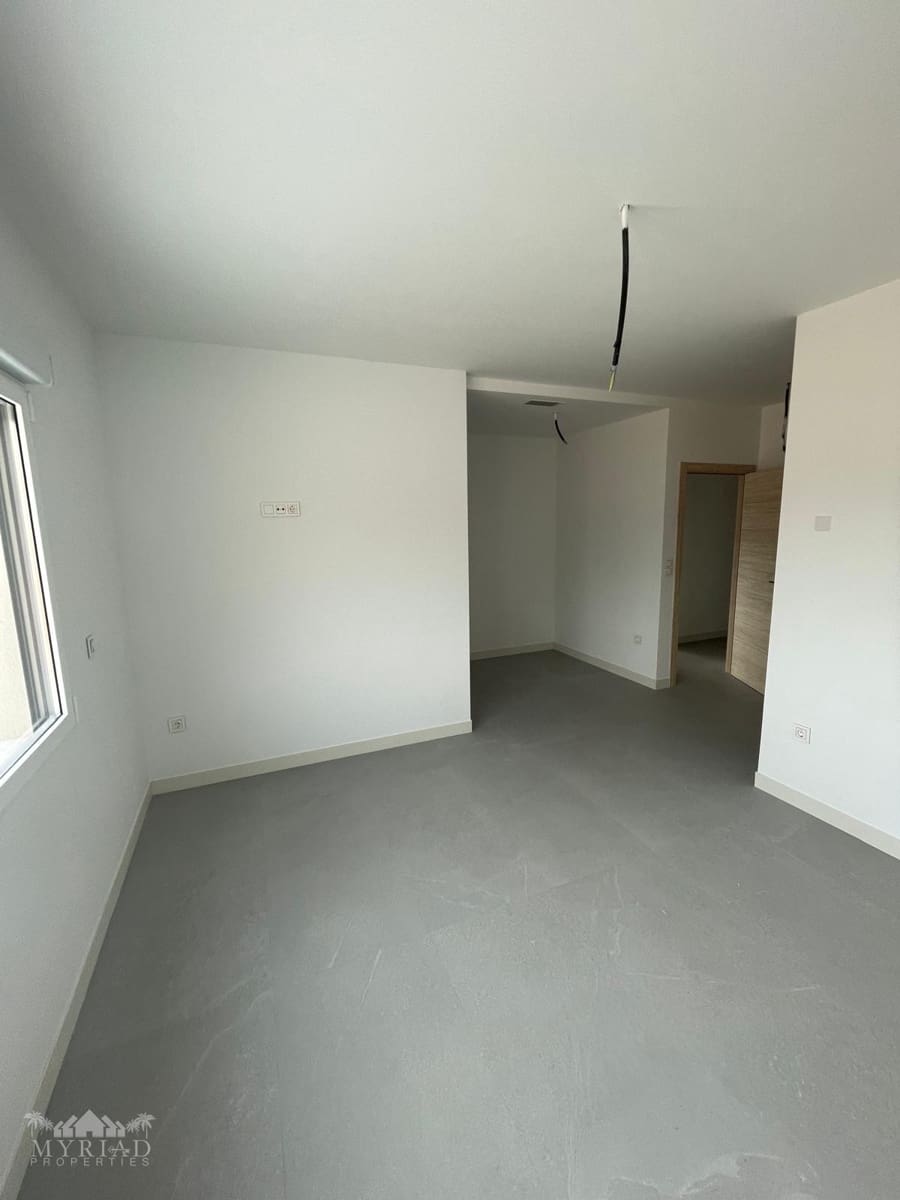 Chalet de 3 habitaciones en Macisvenda en venta - 439.995 € (Ref: 10062445)