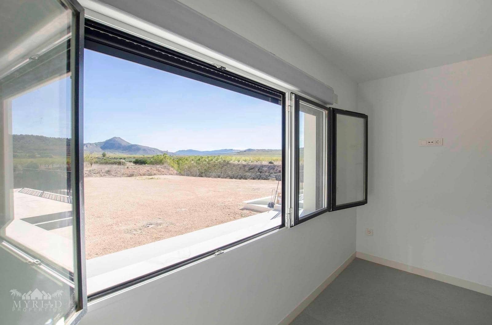 Chalet de 3 habitaciones en Macisvenda en venta - 439.995 € (Ref: 10062445)