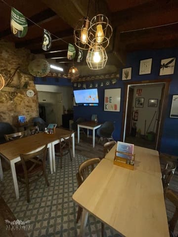 Kommersiell til salgs i Pinoso - € 139 995 (Ref: 10062453)