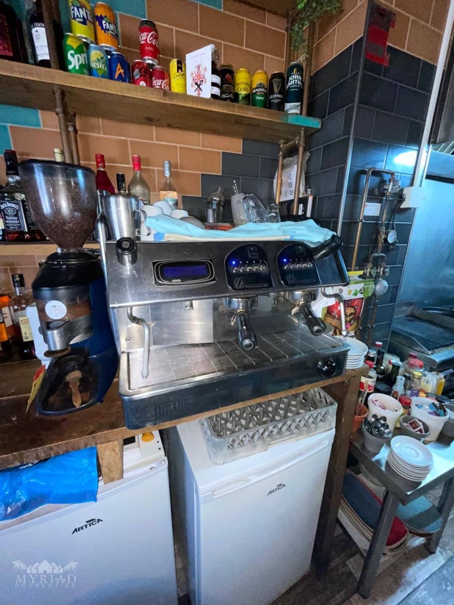 Kommersiell til salgs i Pinoso - € 139 995 (Ref: 10062453)