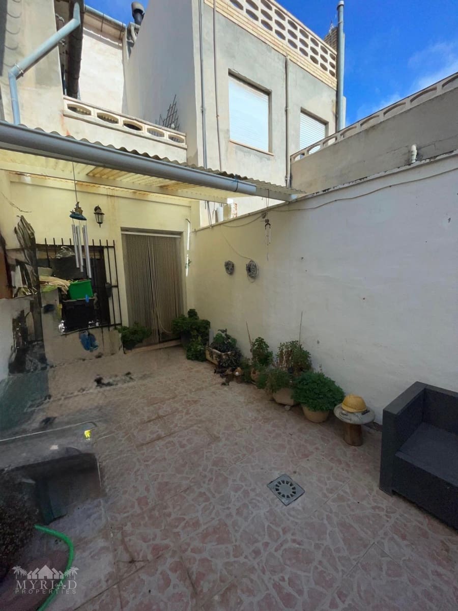 5 quarto Casa em Banda para venda em Pinoso - 220 000 € (Ref: 10062454)