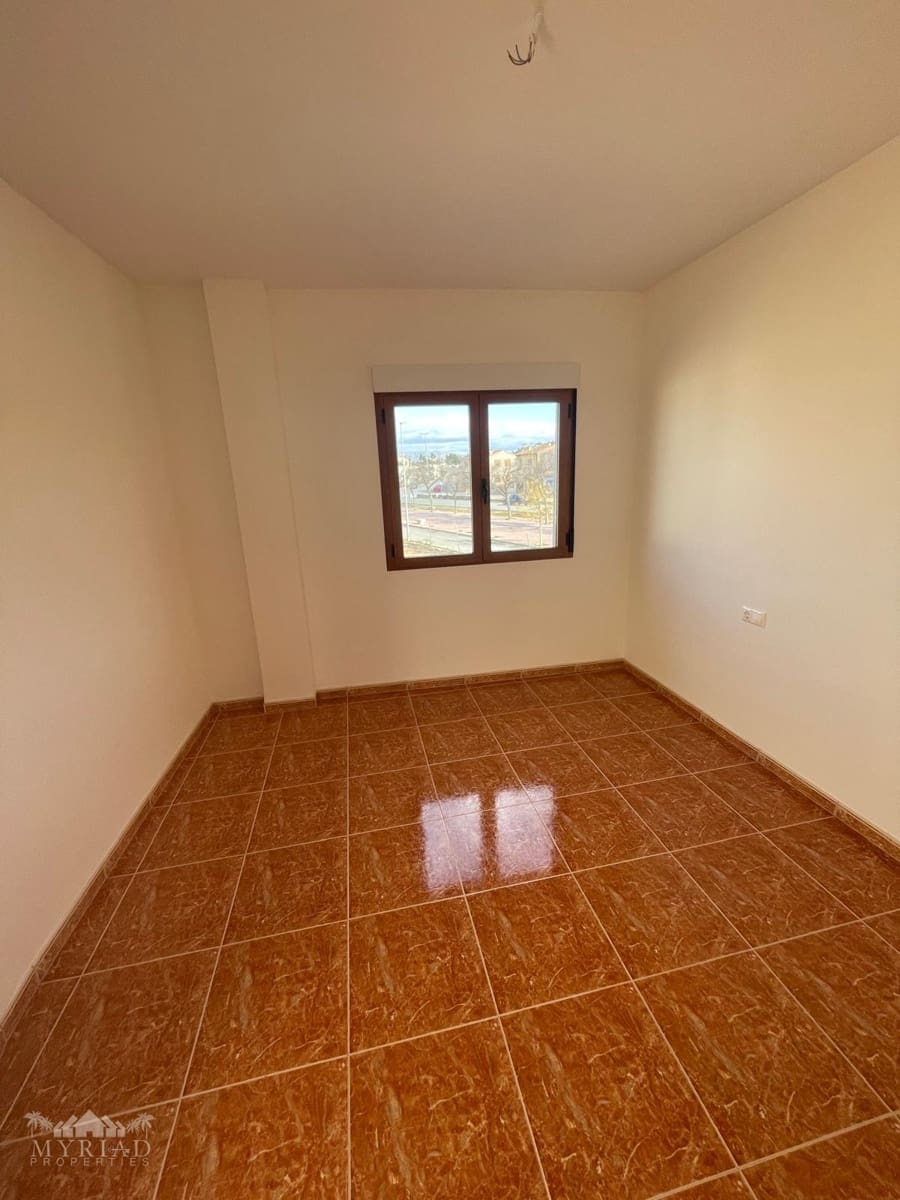 4 soveværelse Villa til salg i Pinoso med garage - € 235.000 (Ref: 10062455)