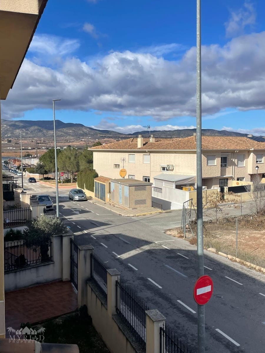 4 soveværelse Villa til salg i Pinoso med garage - € 235.000 (Ref: 10062455)