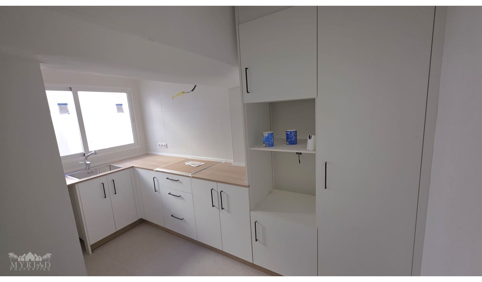 3 soverom Hus til salgs i Pinoso - € 135 000 (Ref: 10062456)