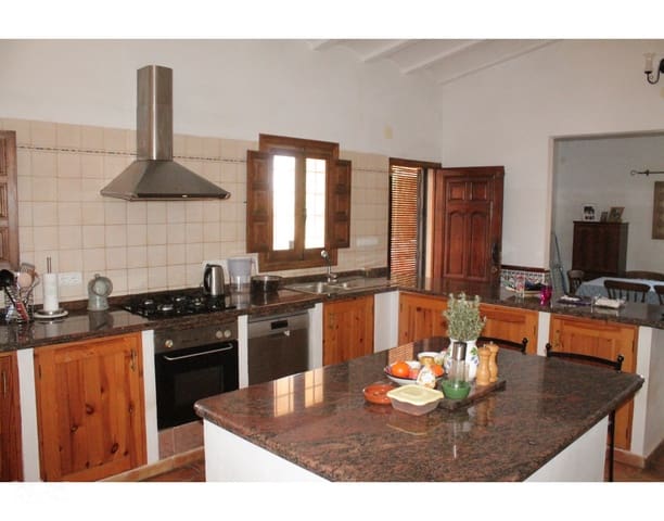 5 soveværelse Finca/Landehus til salg i Casas de Ibañez, Pinoso med swimmingpool garage - € 359.995 (Ref: 10062462)