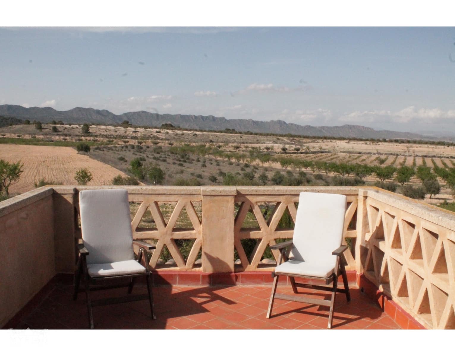 5 Zimmer Finca/Landgut zu verkaufen in Casas de Ibanez mit Pool Garage - 359.995 € (Ref: 10062462)