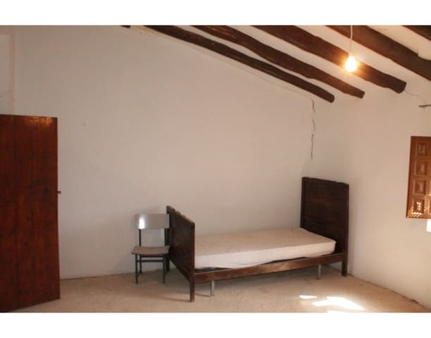 6 quarto Quinta/Casa Rural para venda em Jumilla com garagem - 95 000 € (Ref: 10062463)