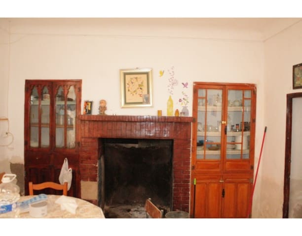 6 quarto Quinta/Casa Rural para venda em Jumilla com garagem - 95 000 € (Ref: 10062463)