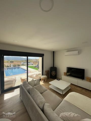 3 sovrum Hus till salu i Pinoso med pool - 399 900 € (Ref: 10062468)