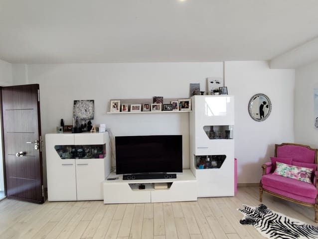 4 chambre Villa/Maison Mitoyenne à vendre à Parque Acuático - Sector 25, Torrevieja avec piscine - 399 000 € (Ref: 10064051)