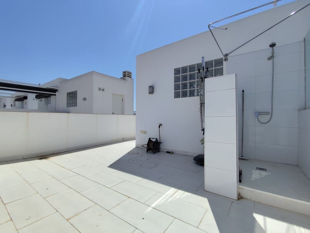 4 bedroom Townhouse for sale in Torrevieja with pool garage - € 399,000 (Ref: 10064051)
