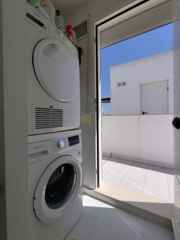 4 bedroom Townhouse for sale in Torrevieja with pool garage - € 399,000 (Ref: 10064051)