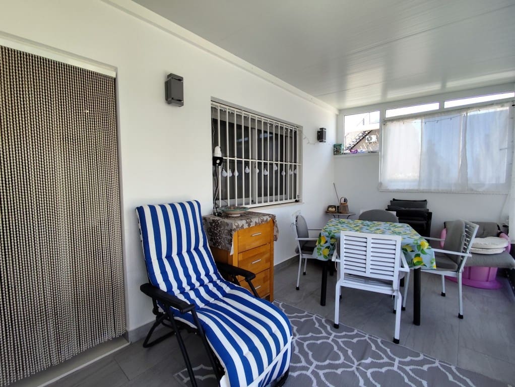 4 bedroom Townhouse for sale in Torrevieja with pool garage - € 399,000 (Ref: 10064051)