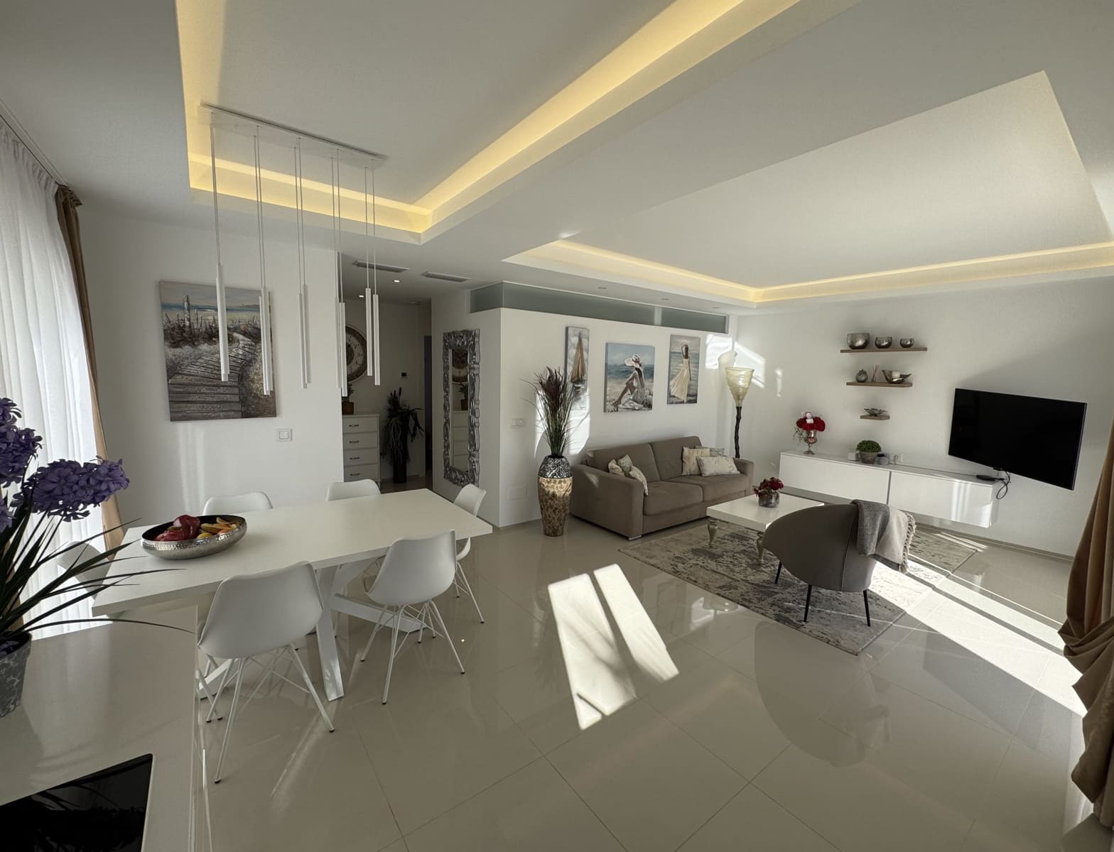 2 sypialnia Mieszkanie na sprzedaż w Dona Pepa z basenem garażem - 325 000 € (Ref: 10071899)
