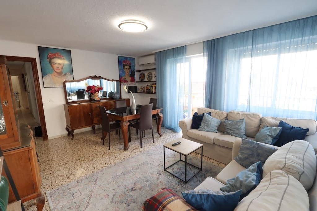 3 bedroom Apartment for sale in Torrevieja - € 210,000 (Ref: 10074915)