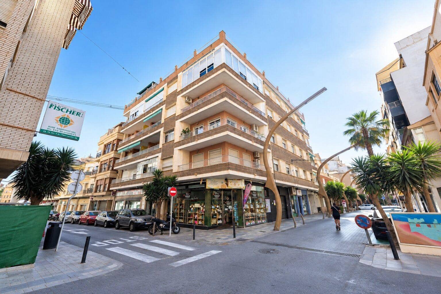 3 bedroom Apartment for sale in Torrevieja - € 210,000 (Ref: 10074915)