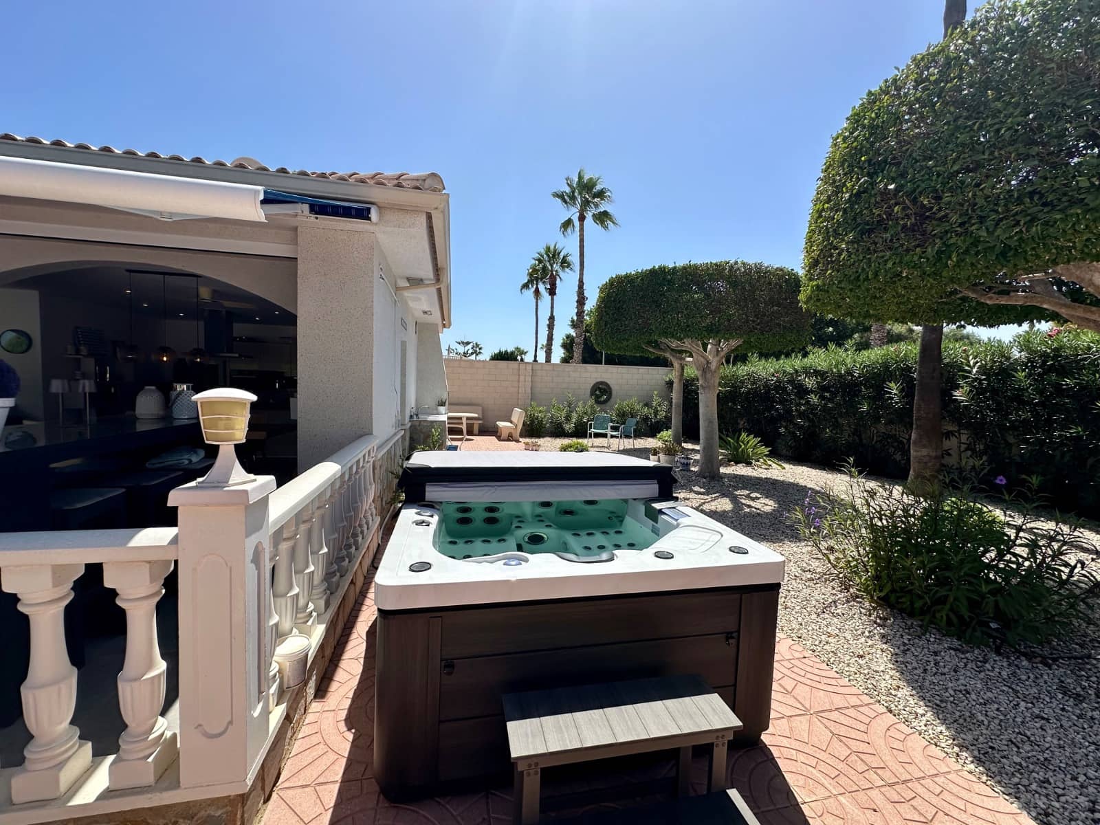 6 Zimmer Villa zu verkaufen in Ciudad Quesada mit Pool Garage - 845.000 € (Ref: 10077600)