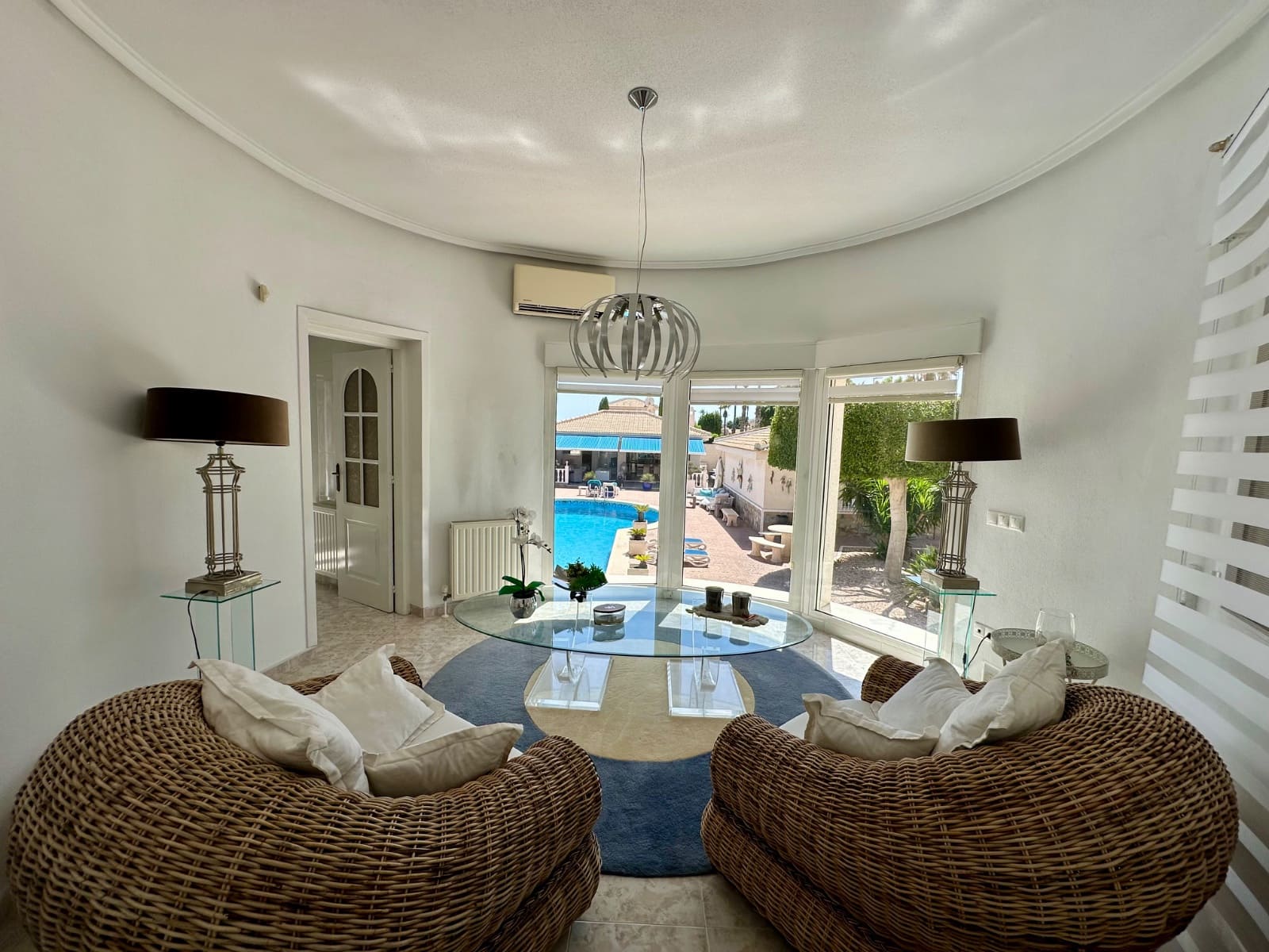 6 Zimmer Villa zu verkaufen in Ciudad Quesada mit Pool Garage - 845.000 € (Ref: 10077600)
