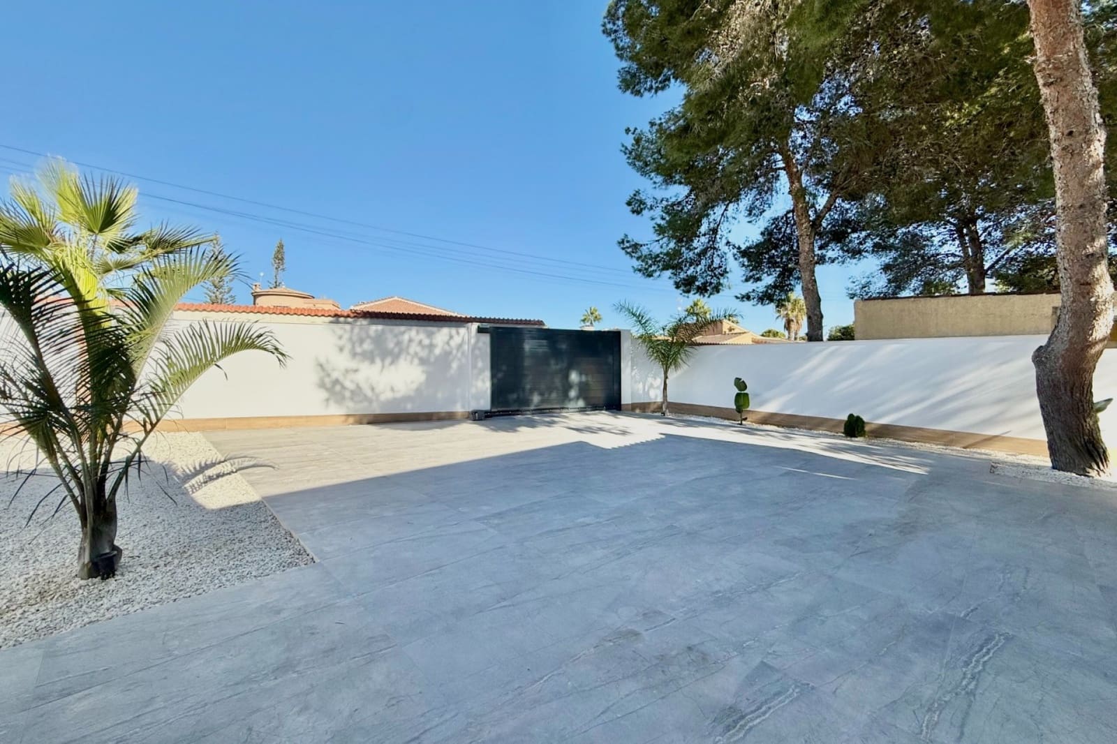 Chalet de 4 habitaciones en Ciudad Quesada en venta con piscina garaje - 850.000 € (Ref: 10077601)