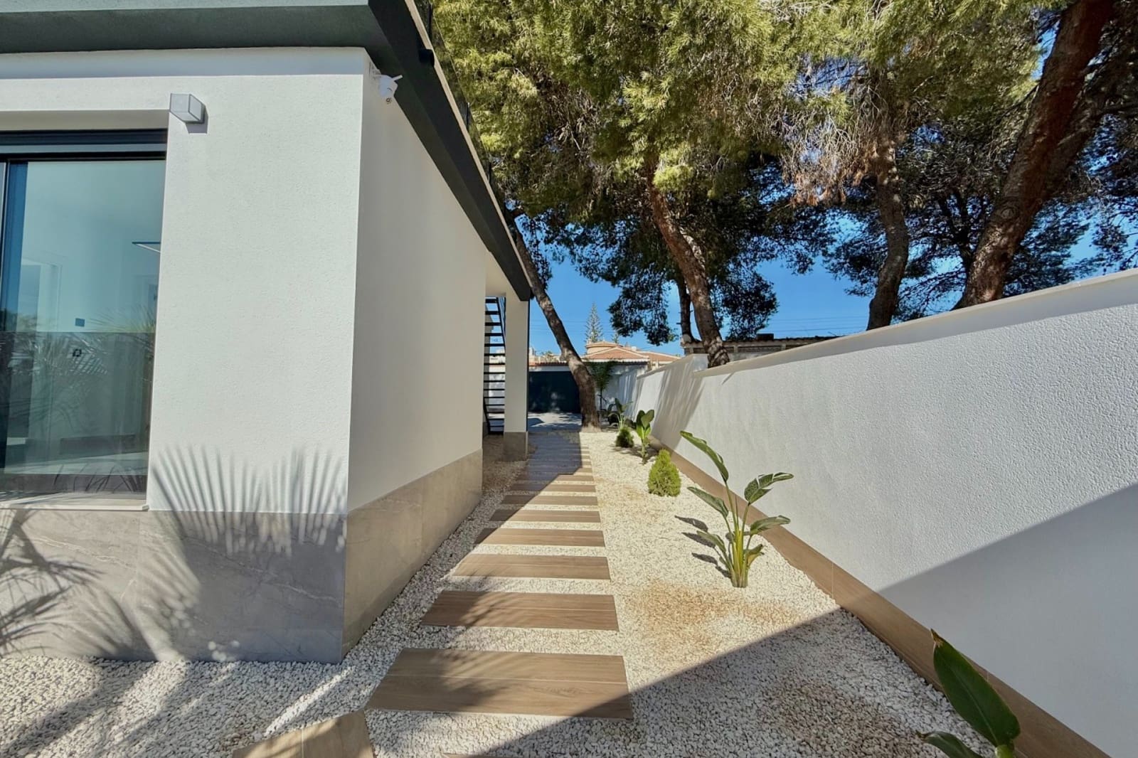 Chalet de 4 habitaciones en Ciudad Quesada en venta con piscina garaje - 850.000 € (Ref: 10077601)