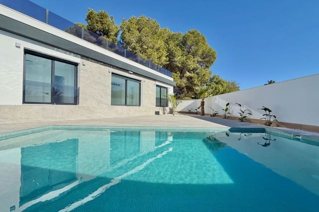 Chalet de 4 habitaciones en Ciudad Quesada, Rojales en venta con piscina garaje - 850.000 € (Ref: 10077601)
