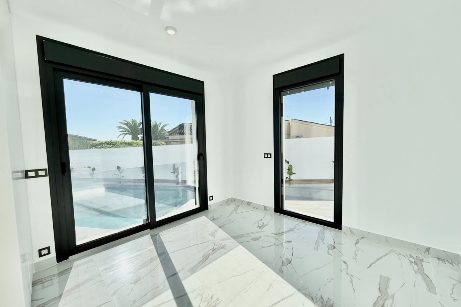 Chalet de 4 habitaciones en Ciudad Quesada en venta con piscina garaje - 850.000 € (Ref: 10077601)