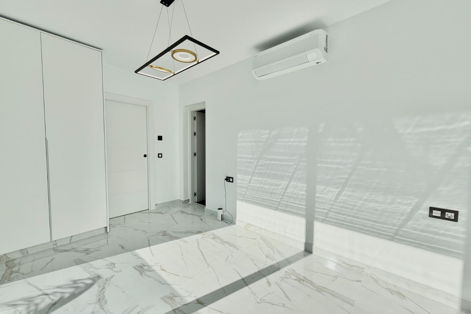 Chalet de 4 habitaciones en Ciudad Quesada en venta con piscina garaje - 850.000 € (Ref: 10077601)