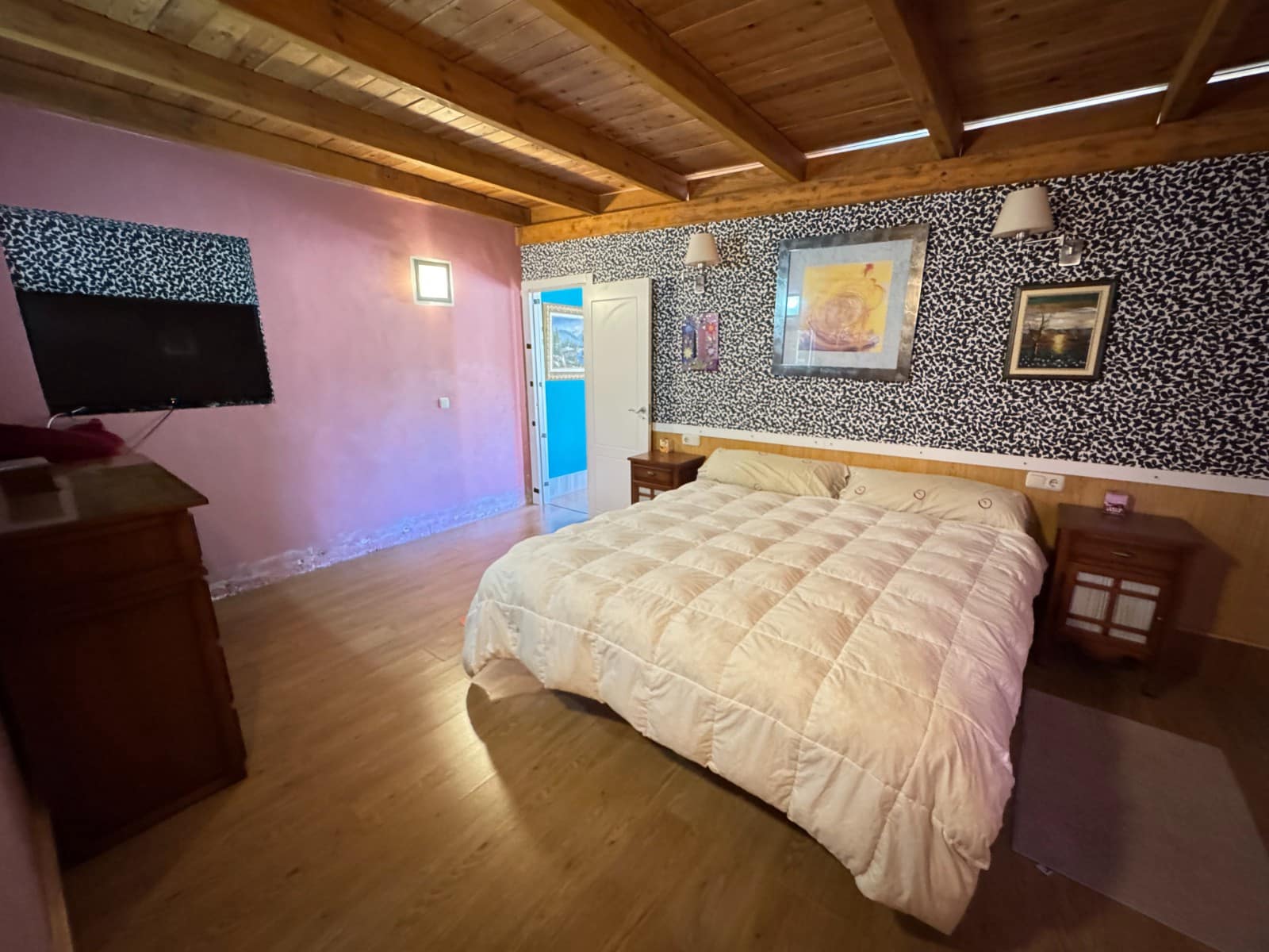 Chalet de 4 habitaciones en Valverde en venta con piscina - 699.900 € (Ref: 10077609)