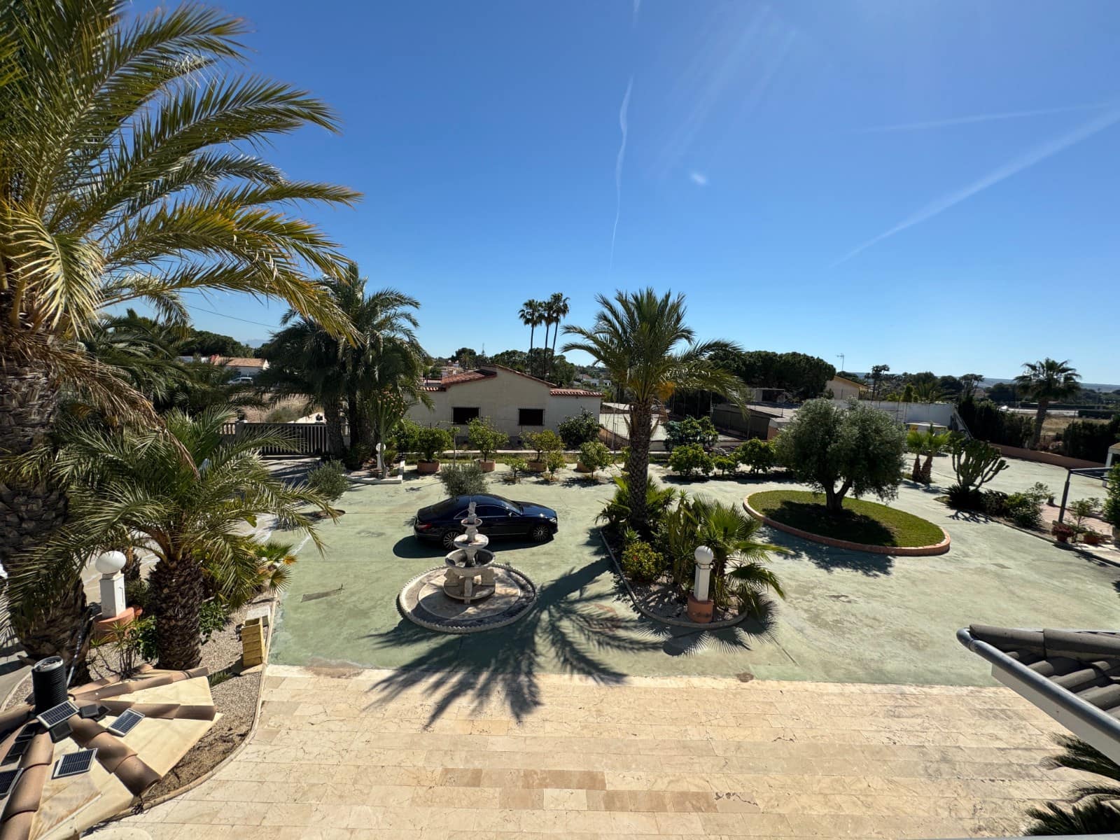 Chalet de 4 habitaciones en Valverde en venta con piscina - 699.900 € (Ref: 10077609)