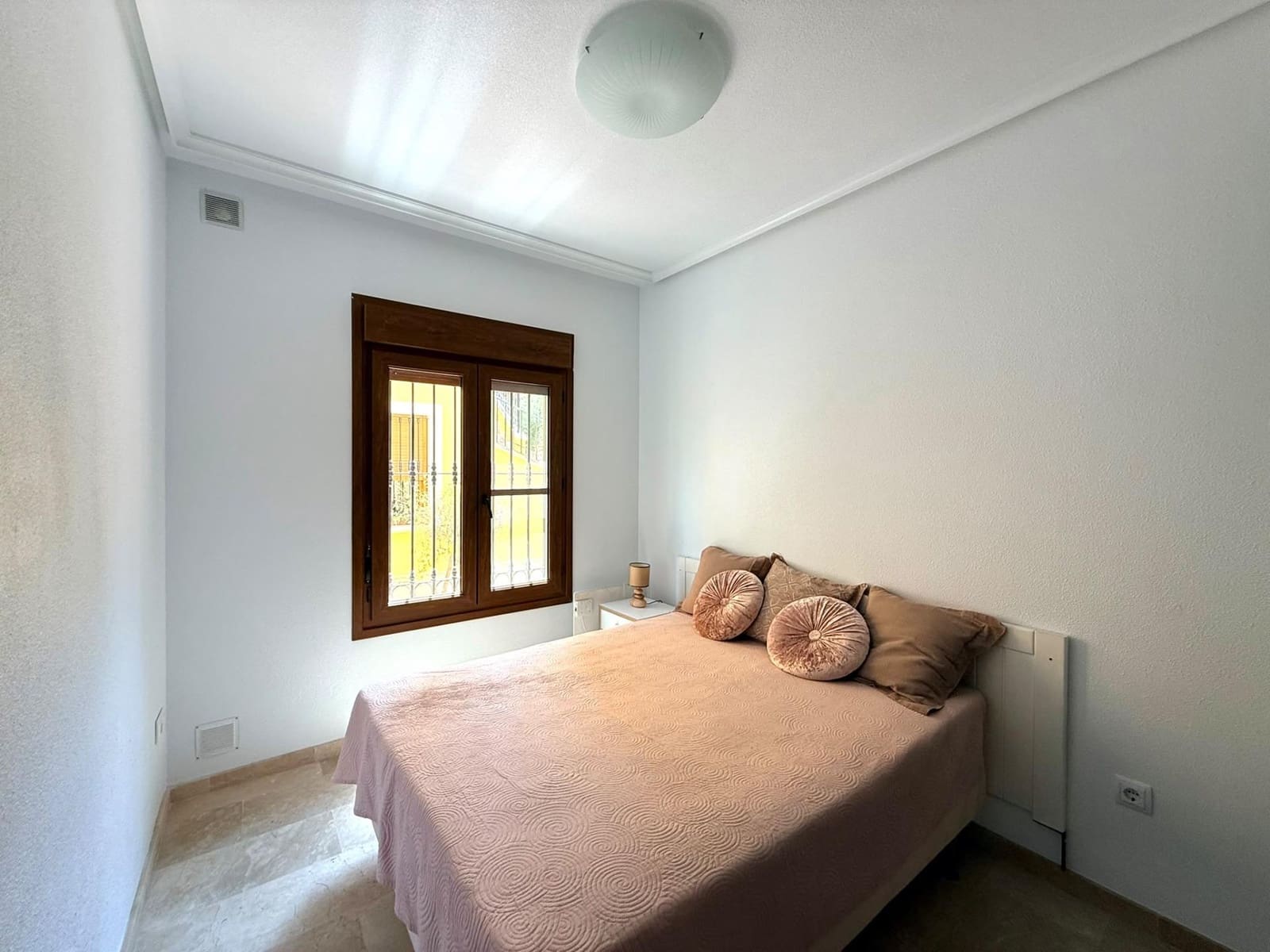 2 soverom Bungalow til salgs i Las Ramblas Golf med svømmebasseng garasje - € 175 000 (Ref: 10077724)