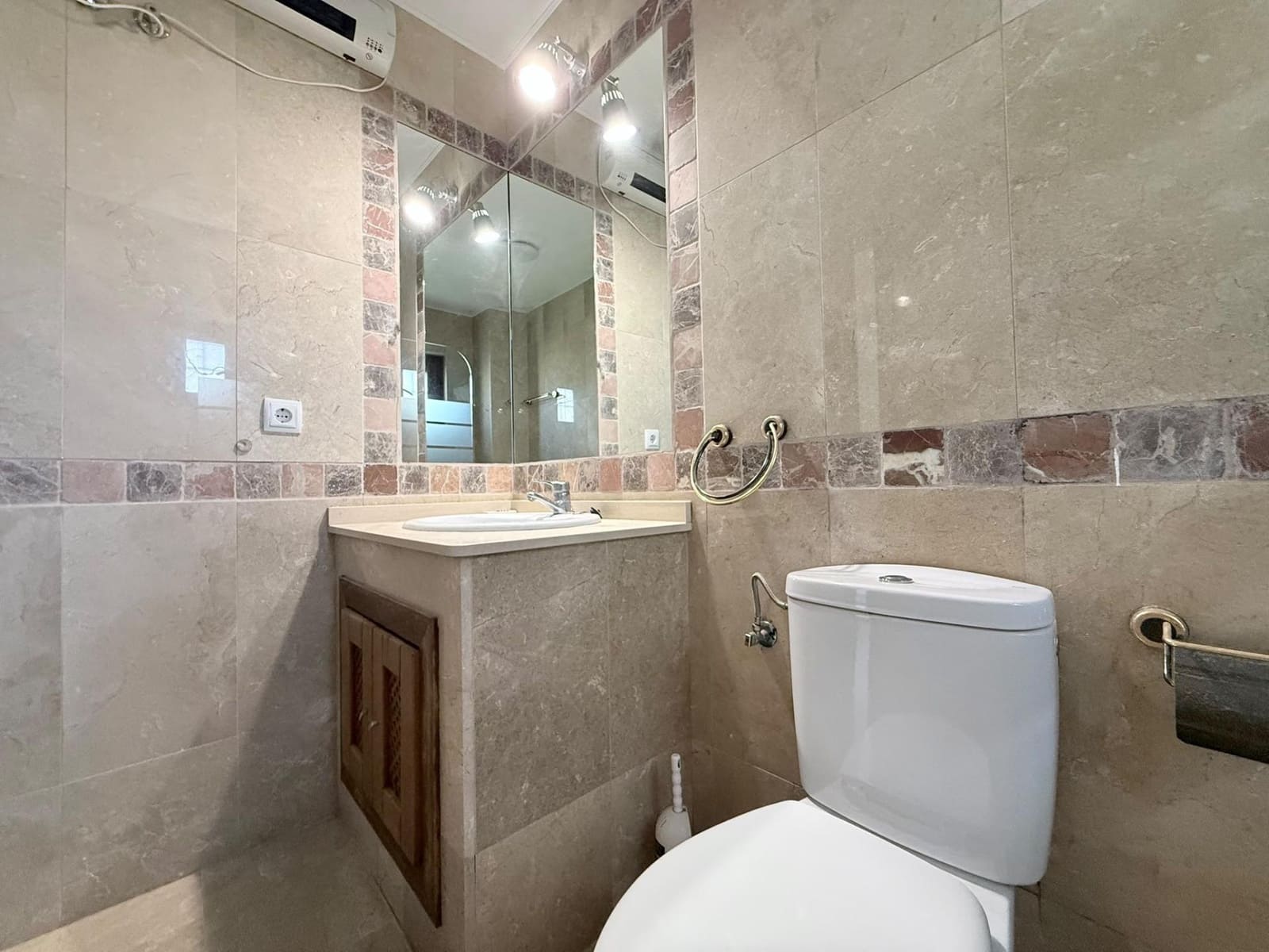 2 soverom Bungalow til salgs i Las Ramblas Golf med svømmebasseng garasje - € 175 000 (Ref: 10077724)