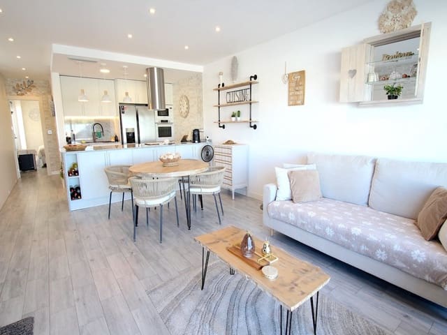 3 slaapkamer Villa te koop in Daya Vieja met zwembad - € 375.000 (Ref: 10077725)
