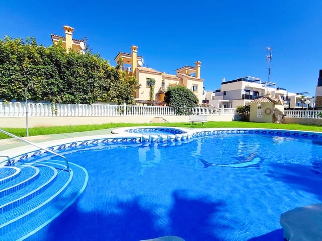 2 Zimmer Wohnung zu verkaufen in Cabo Roig, Orihuela mit Pool - 215.000 € (Ref: 10077727)