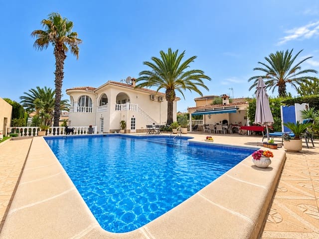 5 slaapkamer Villa te koop in Ciudad Quesada, Rojales met zwembad garage - € 770.000 (Ref: 10085079)
