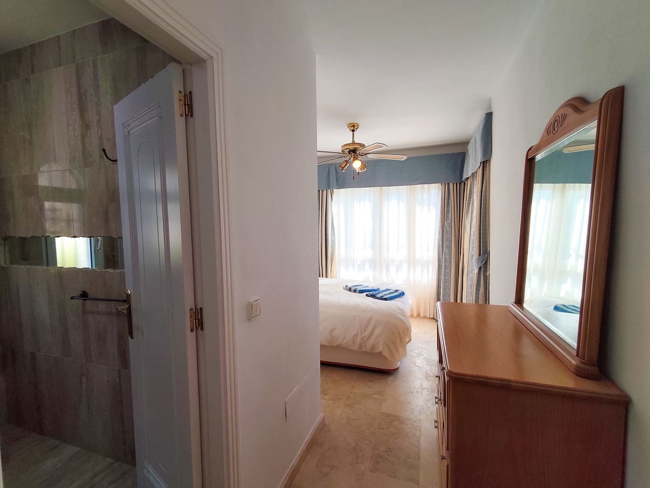 3 chambre Villa/Maison à vendre à Villamartin avec piscine garage - 430 000 € (Ref: 10085500)