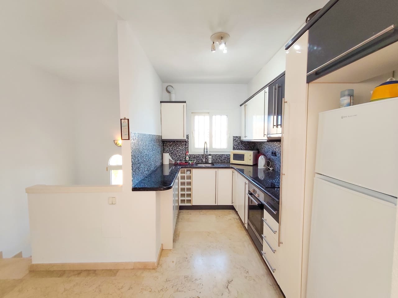 3 chambre Villa/Maison à vendre à Villamartin avec piscine garage - 430 000 € (Ref: 10085500)