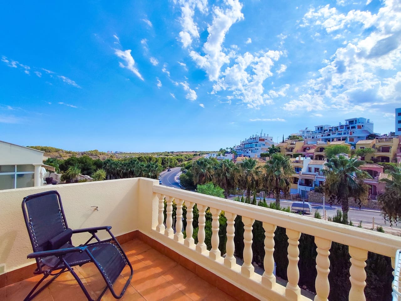 3 chambre Villa/Maison à vendre à Villamartin avec piscine garage - 430 000 € (Ref: 10085500)