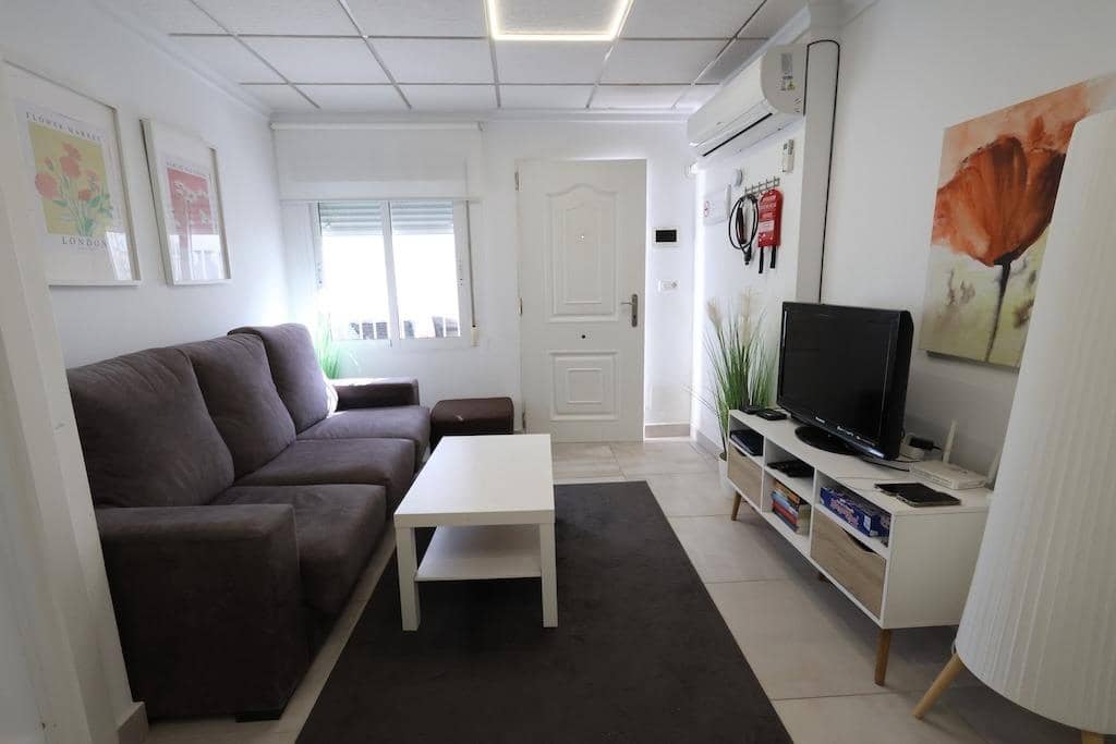 Bungalow de 3 habitaciones en Torrevieja en venta con garaje - 145.000 € (Ref: 10085501)