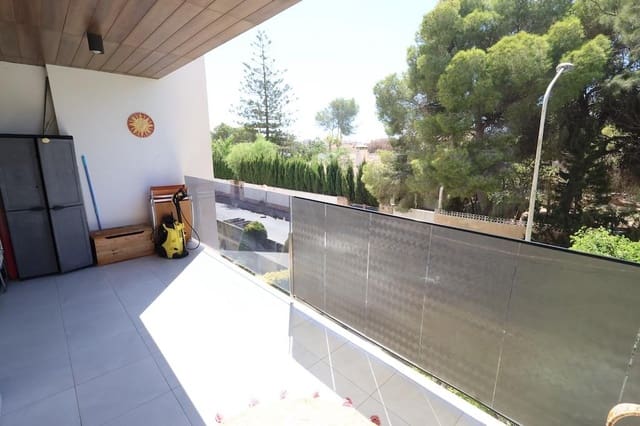 2 chambre Appartement à vendre à Dehesa de Campoamor, Orihuela avec piscine garage - 235 000 € (Ref: 10085505)