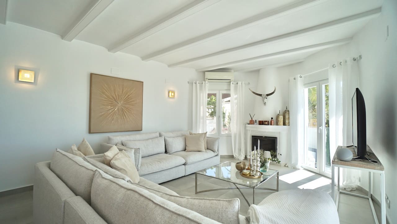 Chalet de 4 habitaciones en Moraira en venta con piscina - 1.270.000 € (Ref: 10088968)