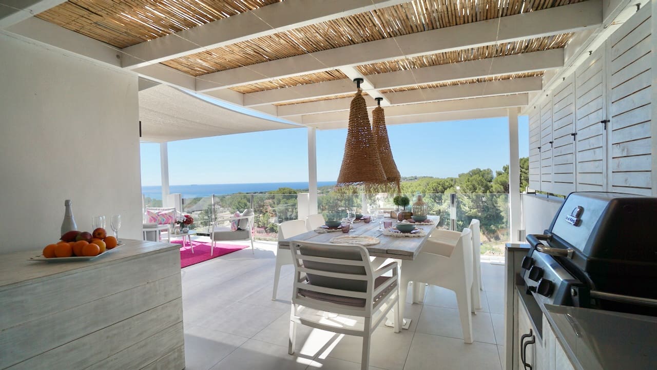 Chalet de 4 habitaciones en Moraira en venta con piscina - 1.270.000 € (Ref: 10088968)
