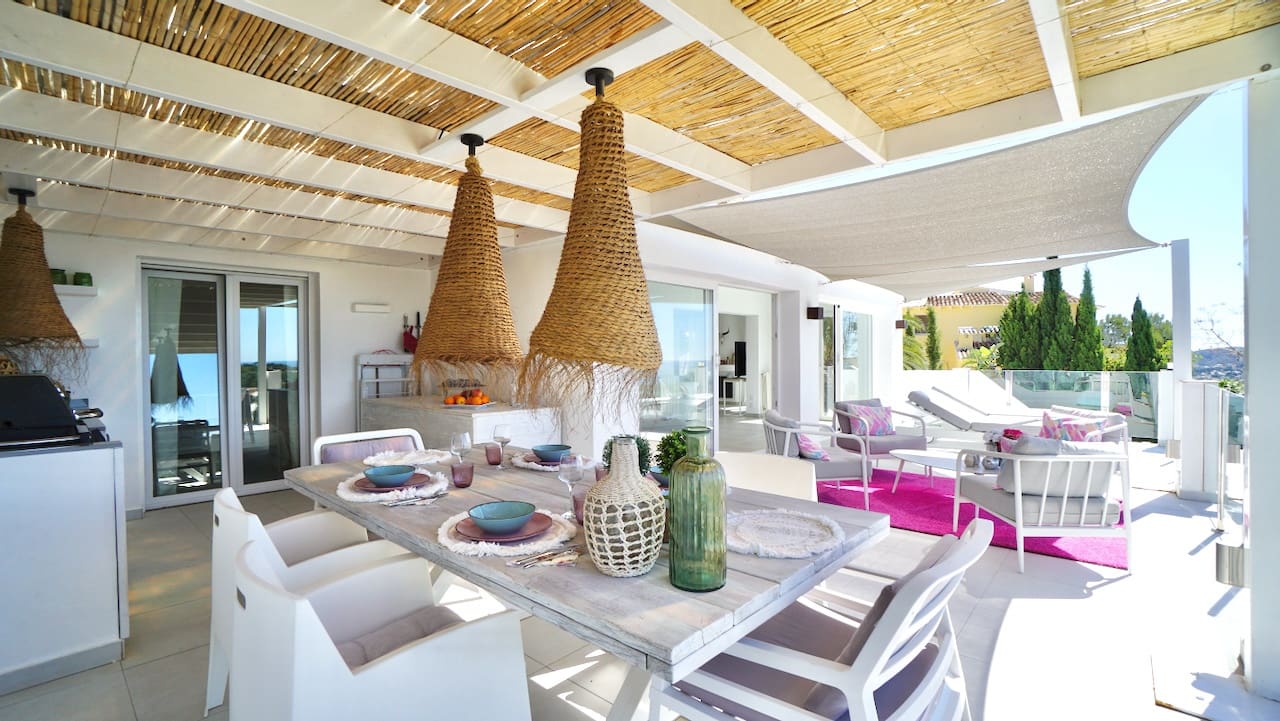 Chalet de 4 habitaciones en Moraira en venta con piscina - 1.270.000 € (Ref: 10088968)