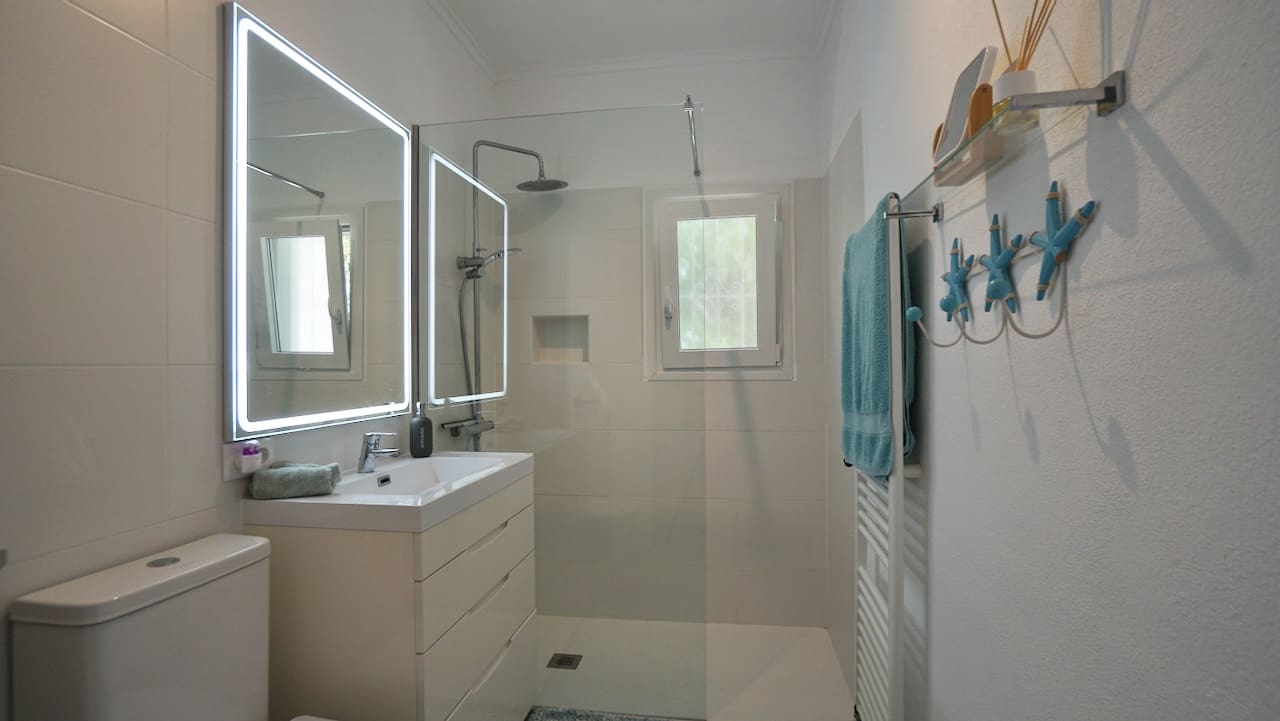 Chalet de 4 habitaciones en Moraira en venta con piscina - 1.270.000 € (Ref: 10088968)