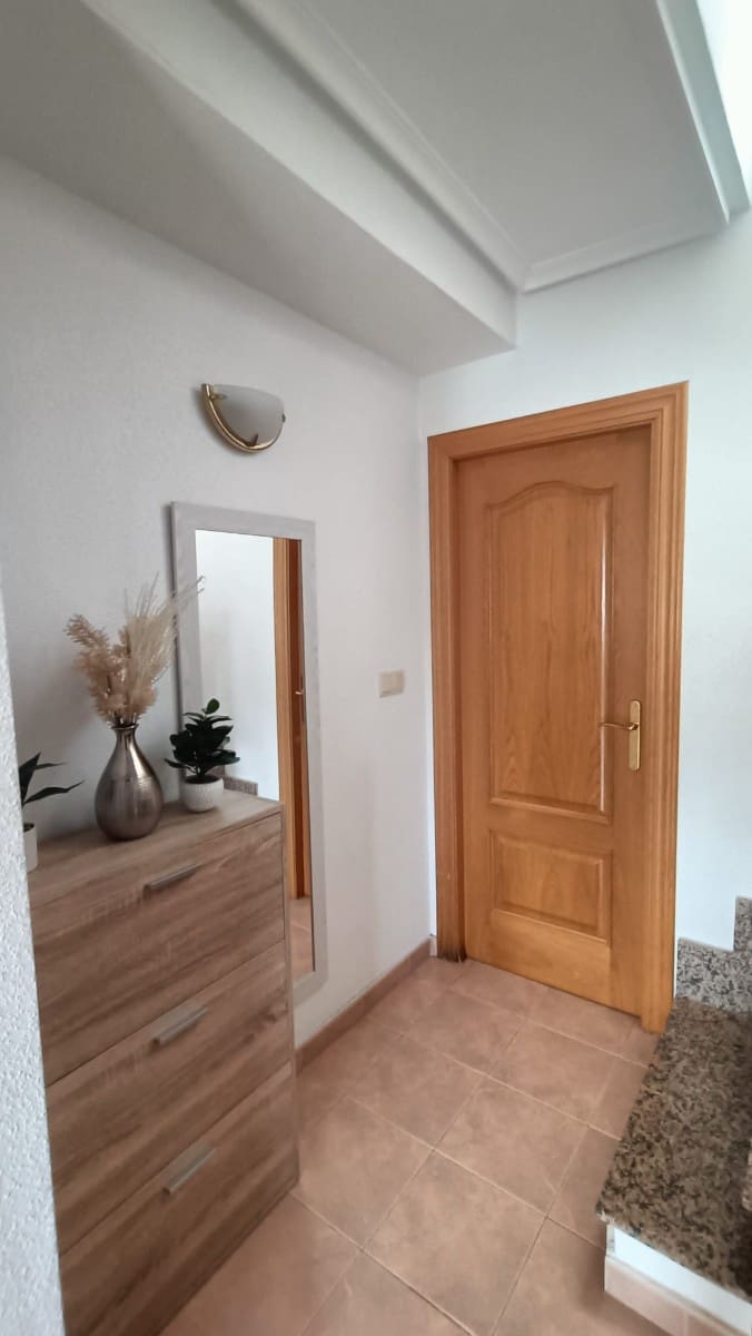 3 soverom Hus til salgs i Guardamar del Segura med svømmebasseng garasje - € 235 000 (Ref: 10088971)