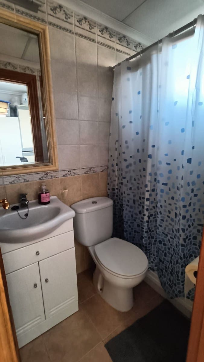 3 soverom Hus til salgs i Guardamar del Segura med svømmebasseng garasje - € 235 000 (Ref: 10088971)