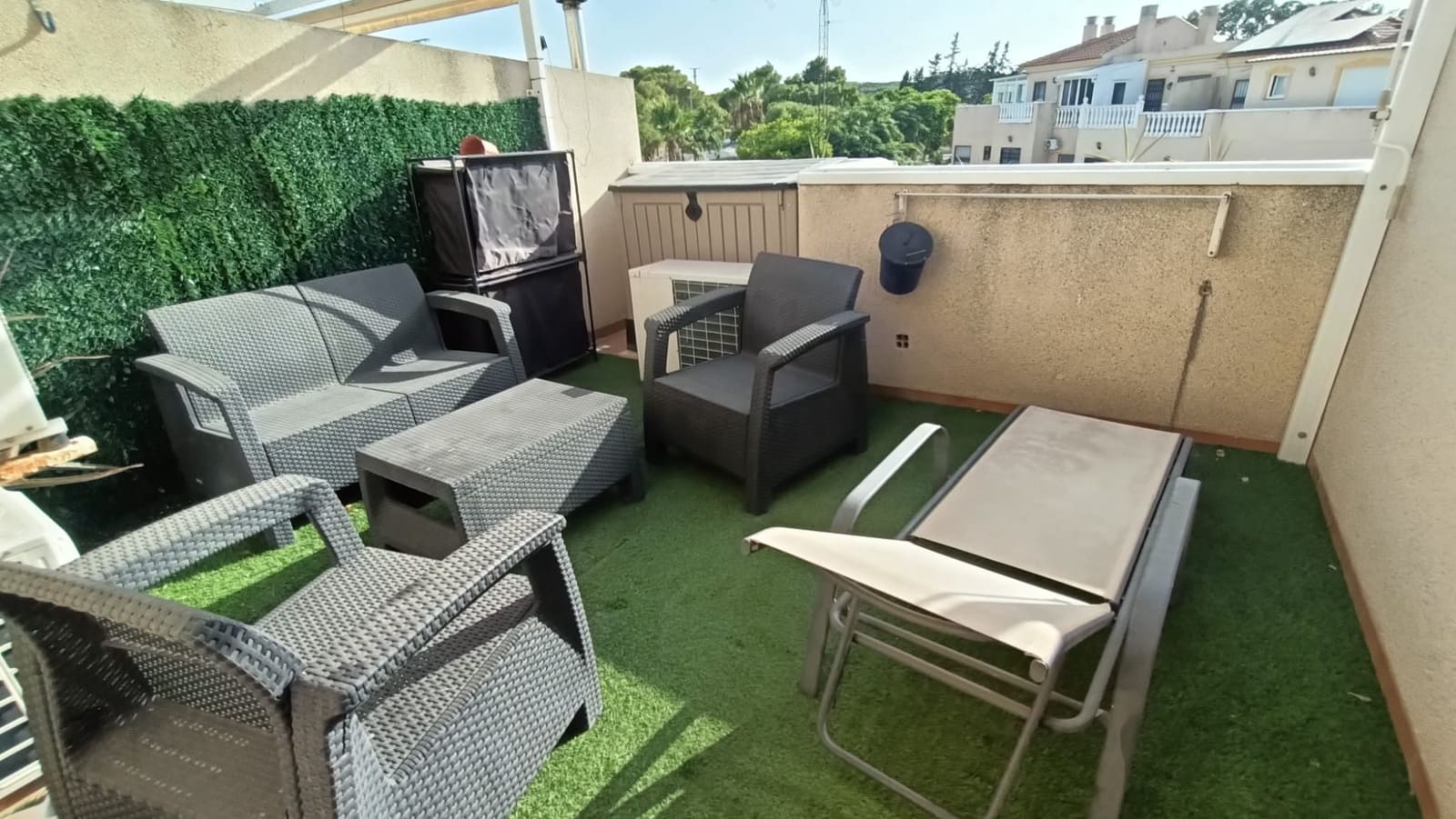 3 soverom Hus til salgs i Guardamar del Segura med svømmebasseng garasje - € 235 000 (Ref: 10088971)