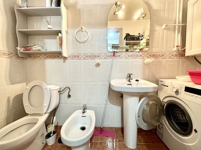 Casa de 2 habitaciones en Playa Flamenca, Orihuela en venta con piscina garaje - 219.500 € (Ref: 10088974)
