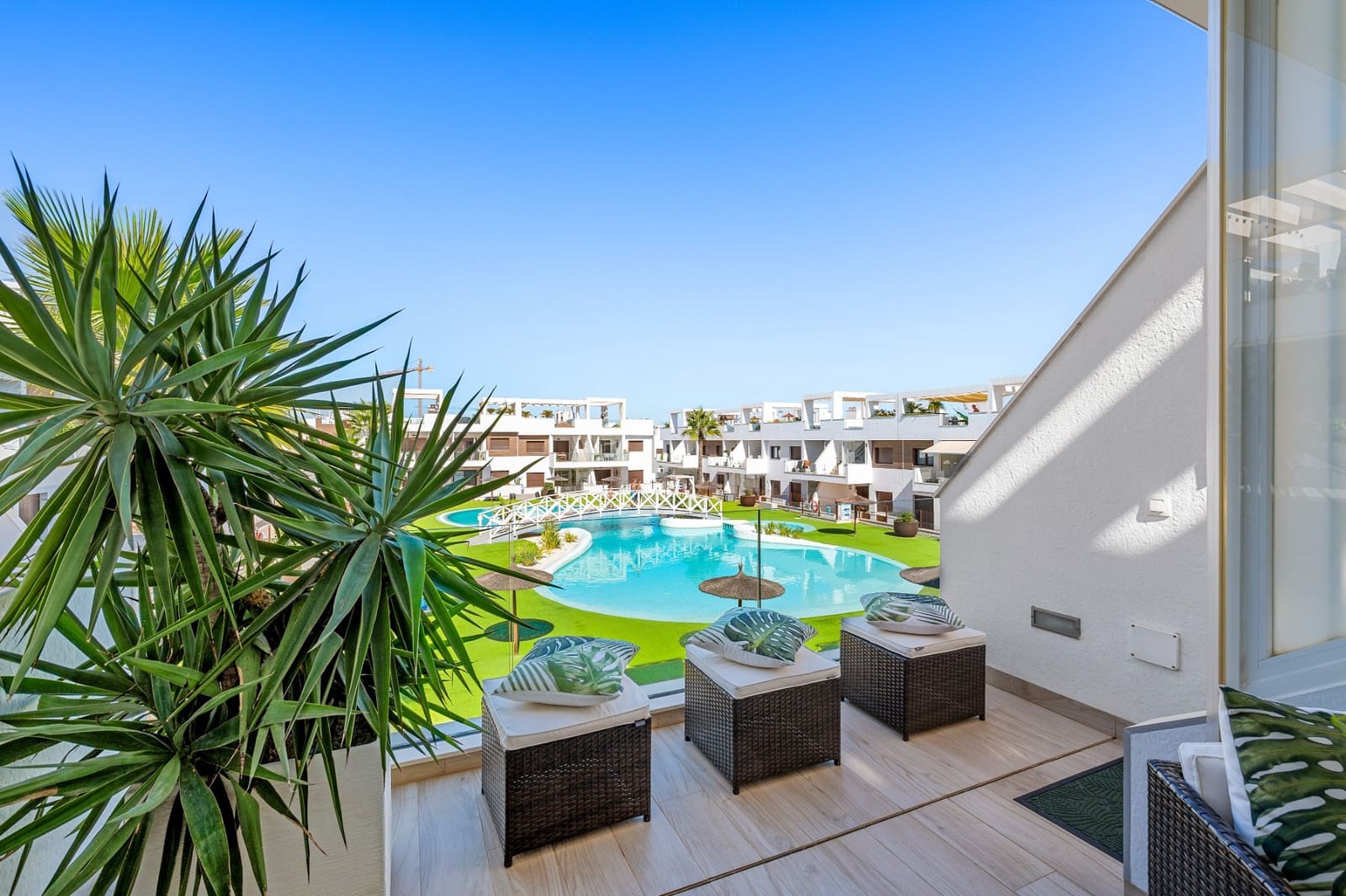 2 quarto Penthouse para venda em Los Balcones com piscina garagem - 295 000 € (Ref: 10089119)