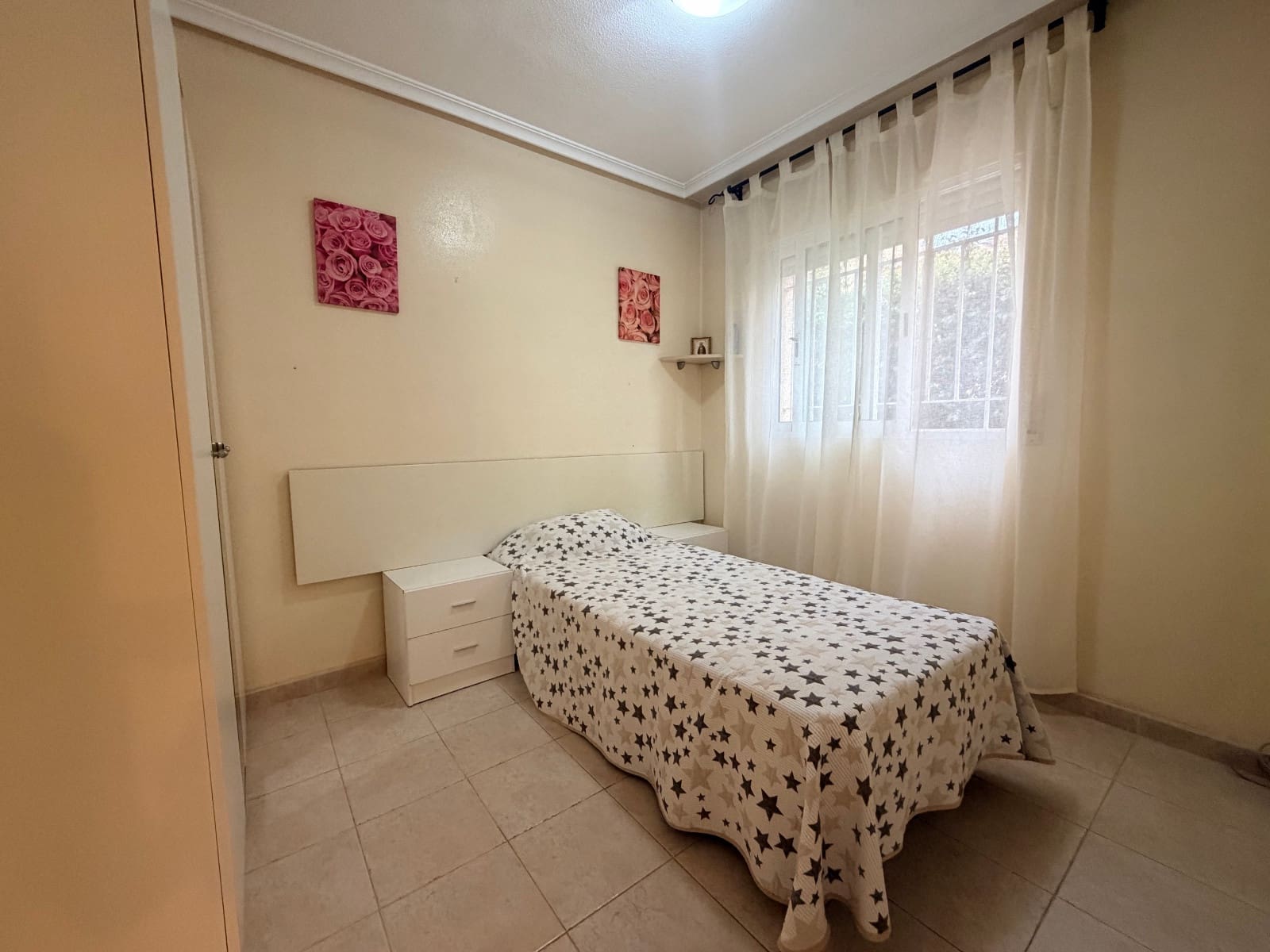 3 soverom Villa til leie i Ciudad Quesada med svømmebasseng - € 1 300 (Ref: 10091383)