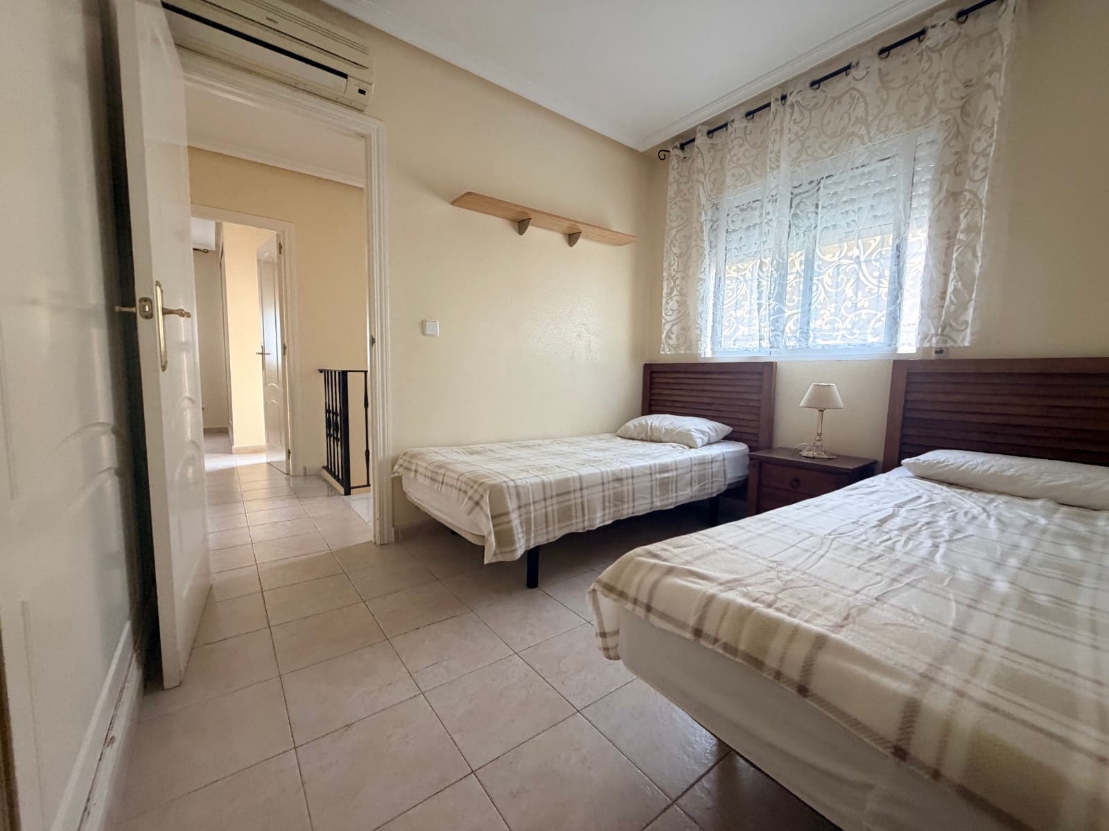 3 soverom Villa til leie i Ciudad Quesada med svømmebasseng - € 1 300 (Ref: 10091383)